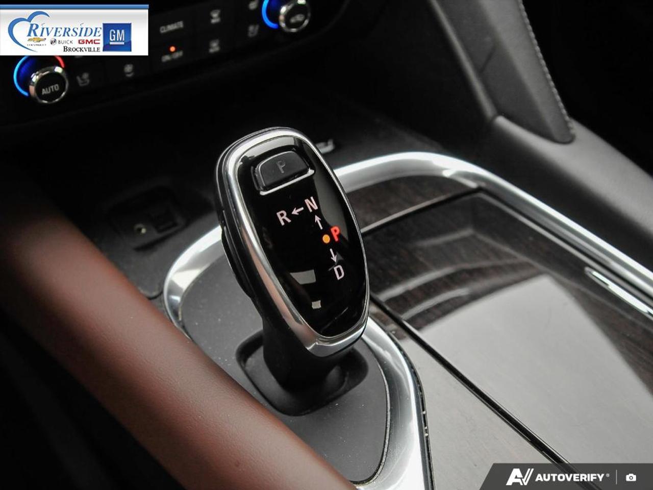 2020 Buick Enclave Avenir Photo