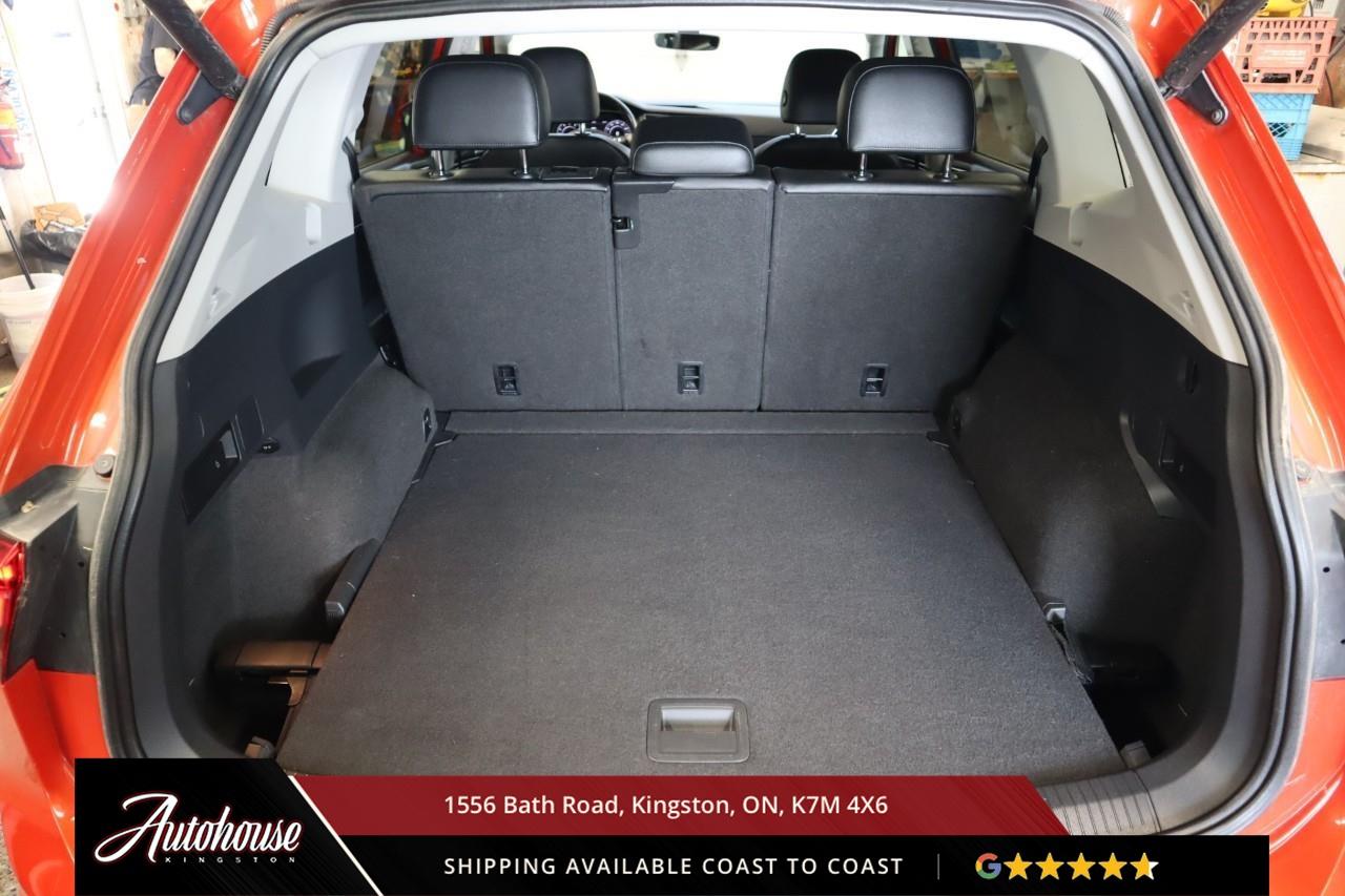 2018 Volkswagen Tiguan Highline LEATHER - PANORAMIC MOON ROOF Photo