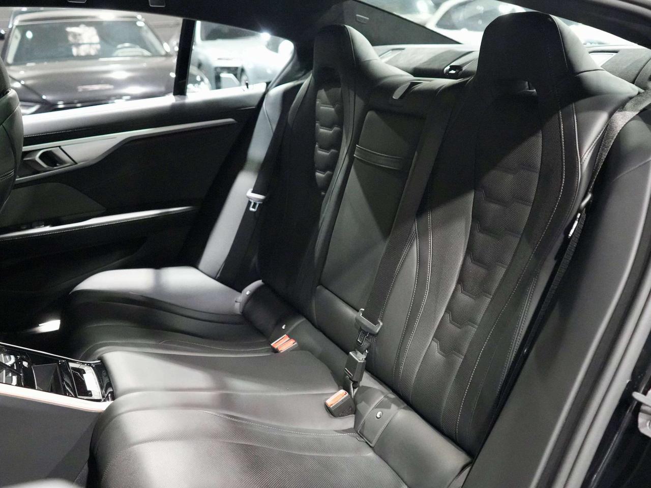 2023 BMW 8 Series xDrive|M PERFORMANCE|360|HUD|HARMAN|PANO Photo