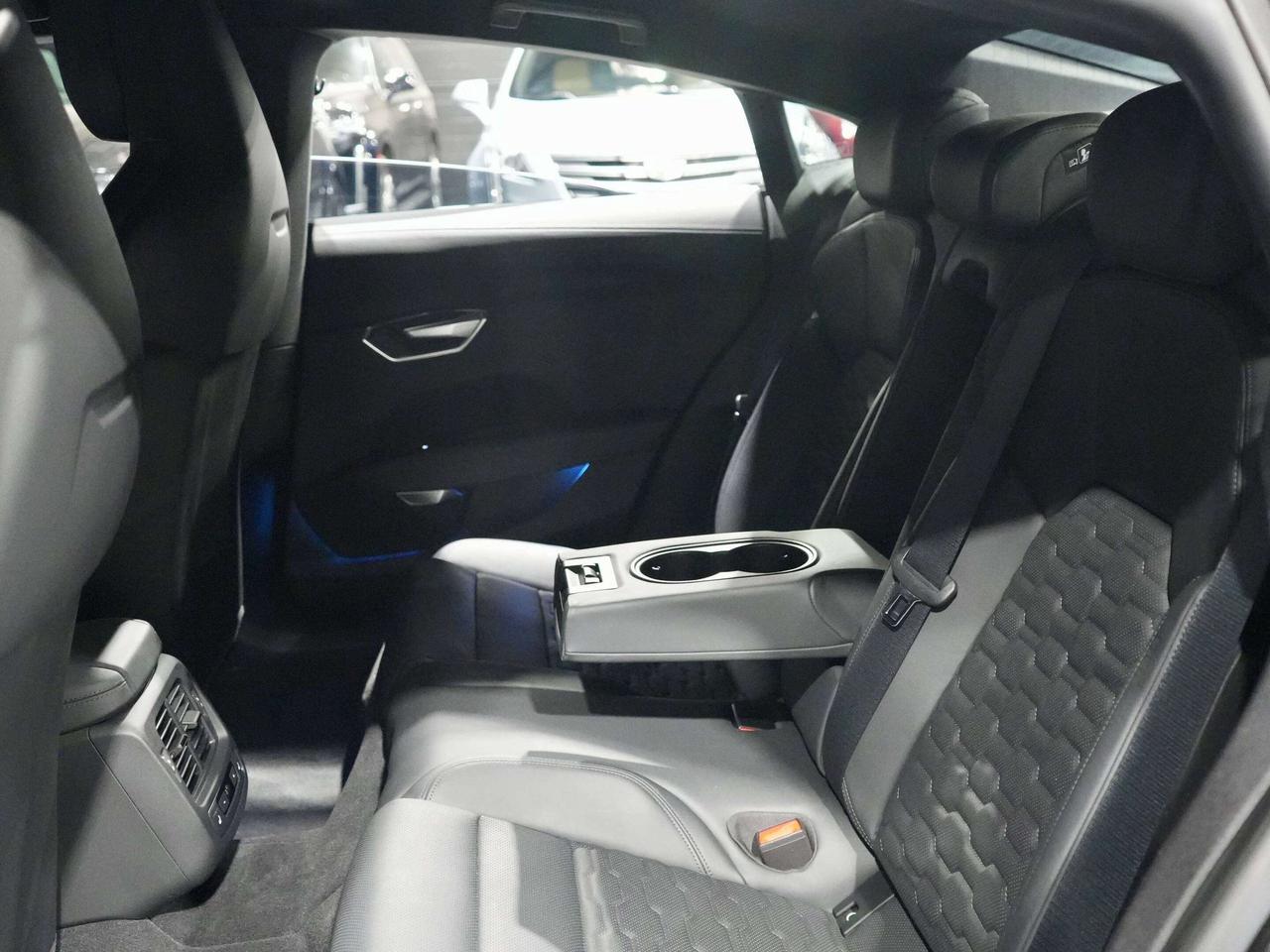 2022 Audi RS e-tron GT CARBON PAKAGE|HUD|MASSAGE|360CAM|B&O| Photo