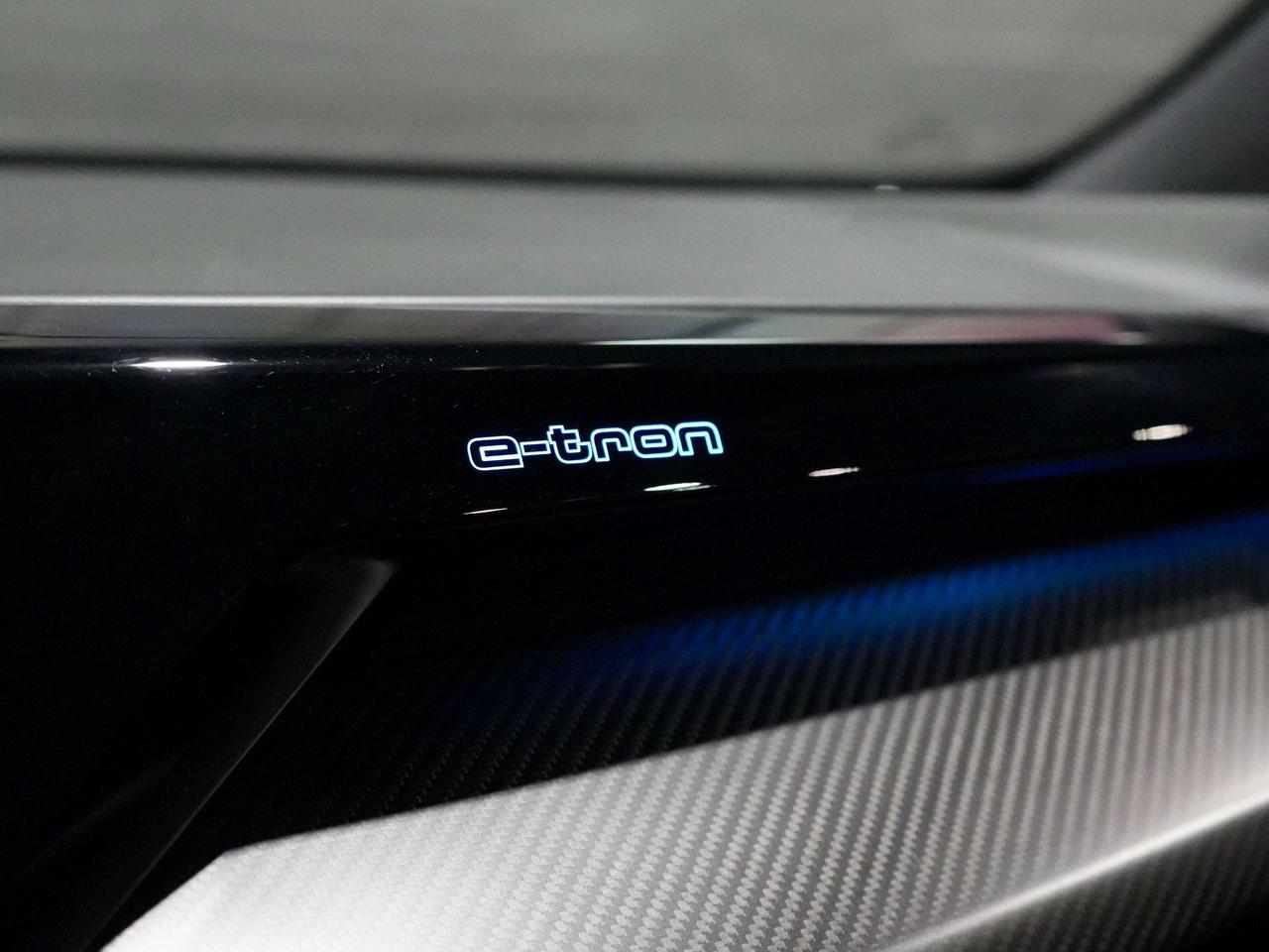2022 Audi RS e-tron GT CARBON PAKAGE|HUD|MASSAGE|360CAM|B&O| Photo