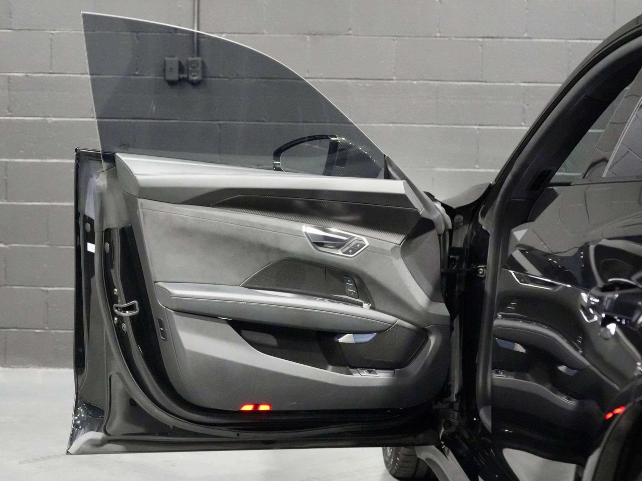 2022 Audi RS e-tron GT CARBON PAKAGE|HUD|MASSAGE|360CAM|B&O| Photo