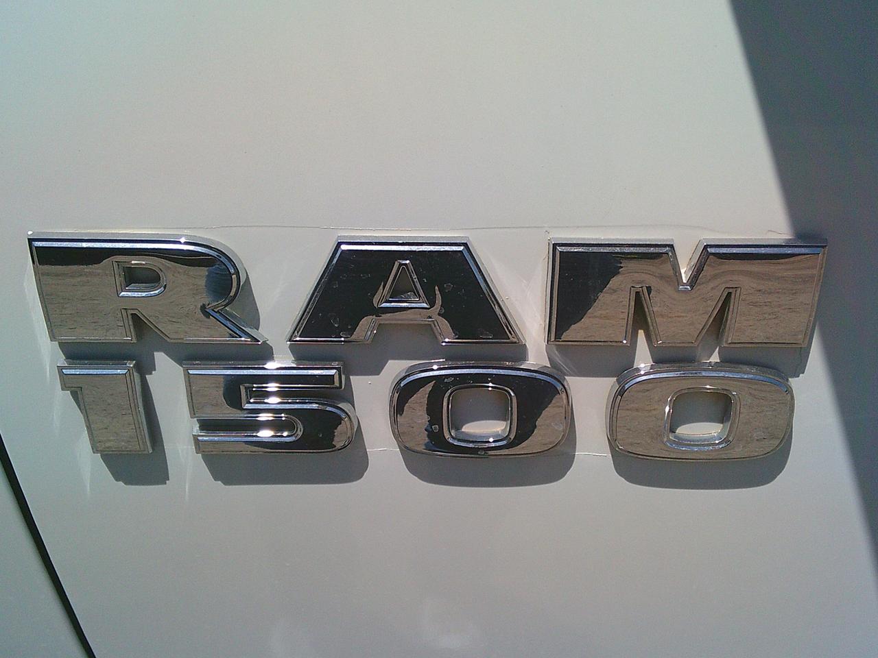 2017 RAM 1500 2WD Quad Cab 140.5  Tradesman Photo