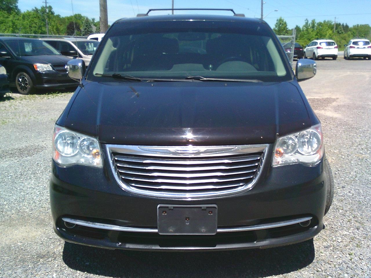 2016 Chrysler Town & Country 4DR WGN TOURING Photo4