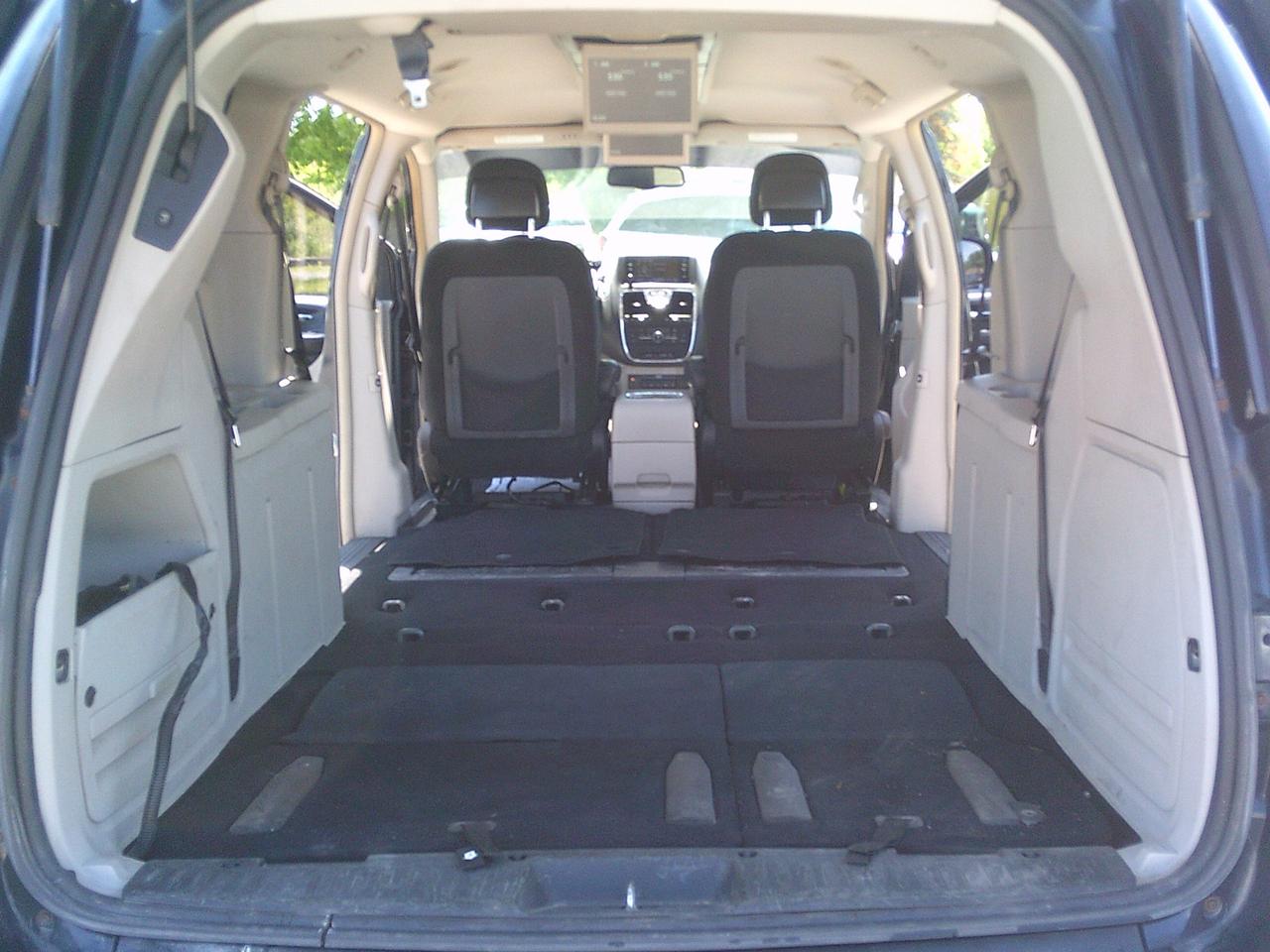 2016 Chrysler Town & Country 4DR WGN TOURING Photo
