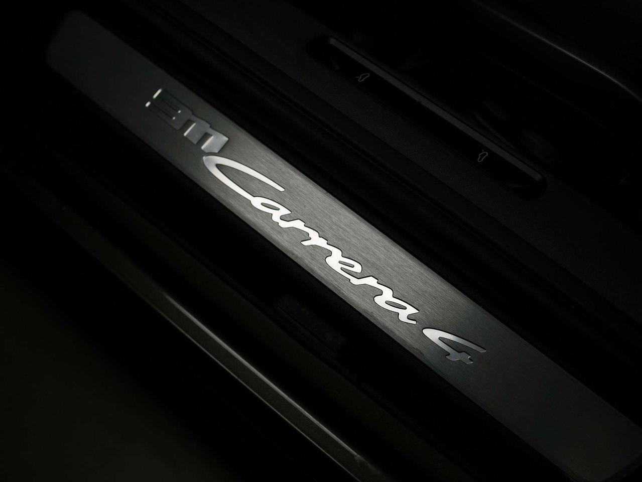 2022 Porsche 911 4 | PREMIUM PLUS | 20 IN Photo