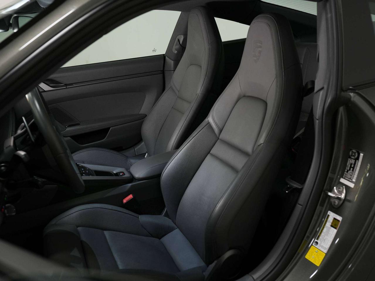 2022 Porsche 911 4 | PREMIUM PLUS | 20 IN Photo