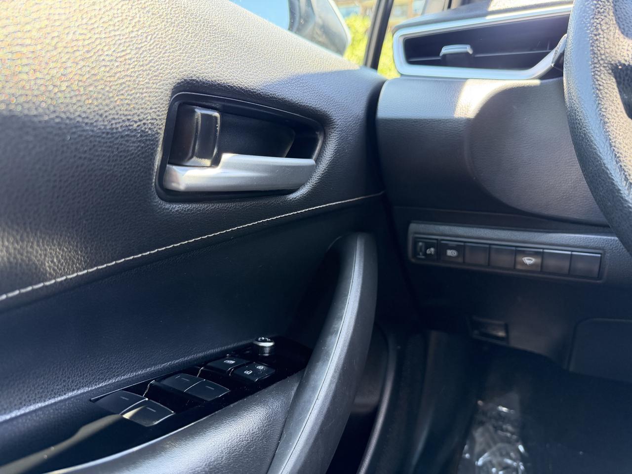 2019 Toyota Corolla Hatchback CVT Photo