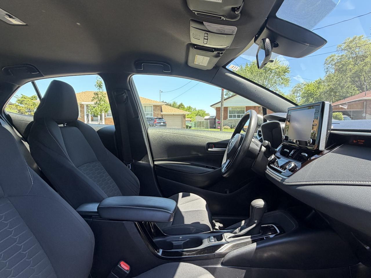 2019 Toyota Corolla Hatchback CVT Photo