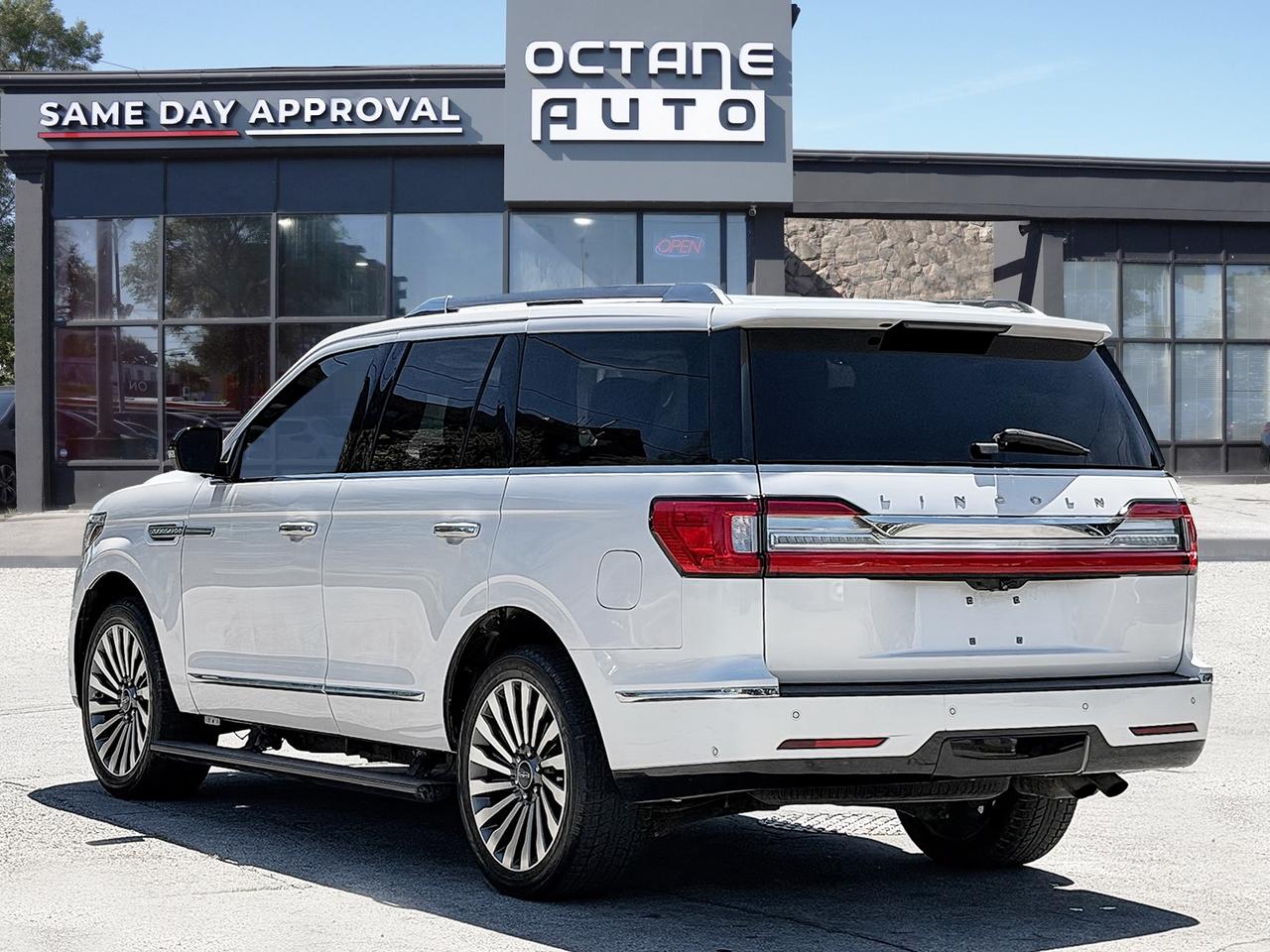 2019 Lincoln Navigator Reserve 4x4 Photo