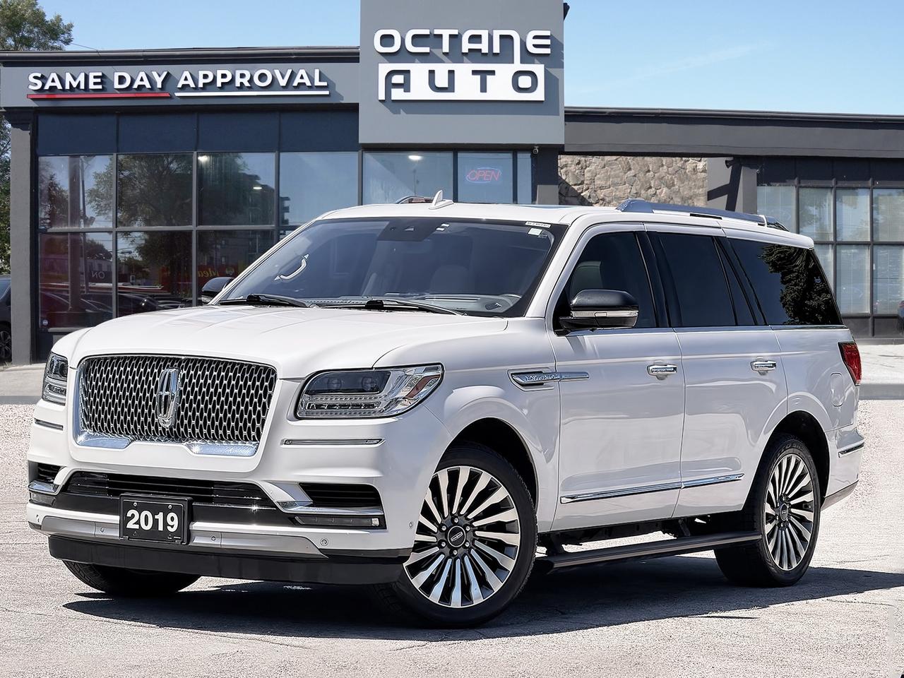 2019 Lincoln Navigator Reserve 4x4 - Photo #1