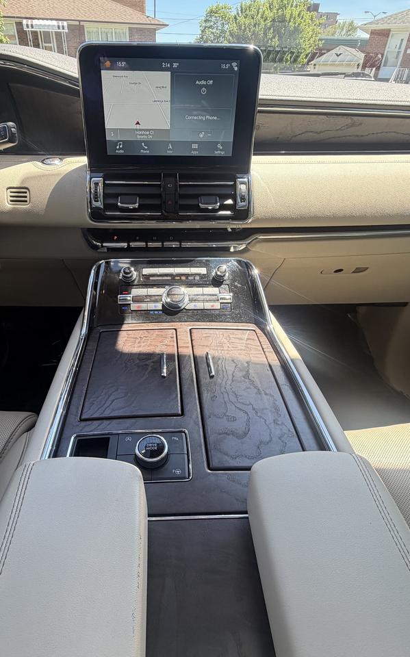 2019 Lincoln Navigator Reserve 4x4 Photo