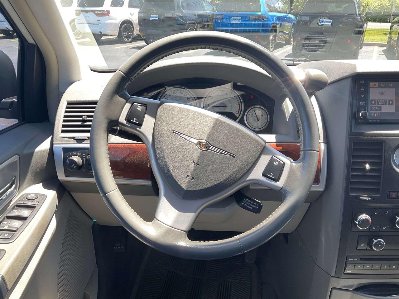 2008 Chrysler Town & Country AS is Photo