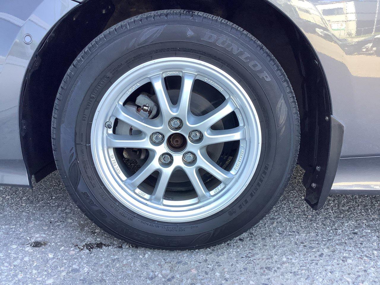2020 Toyota Prius TECH Photo