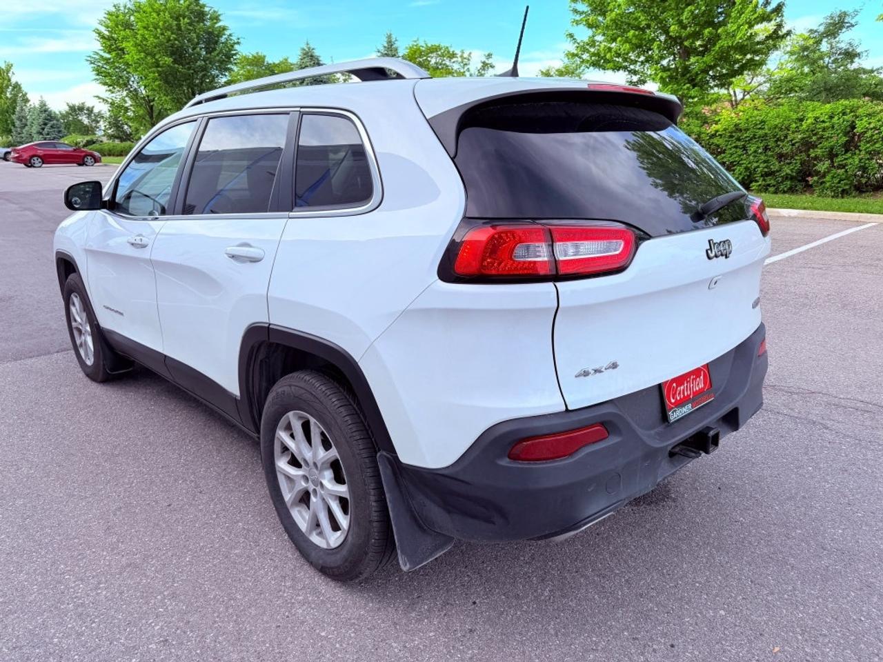 2017 Jeep Cherokee 4WD 4dr North Photo