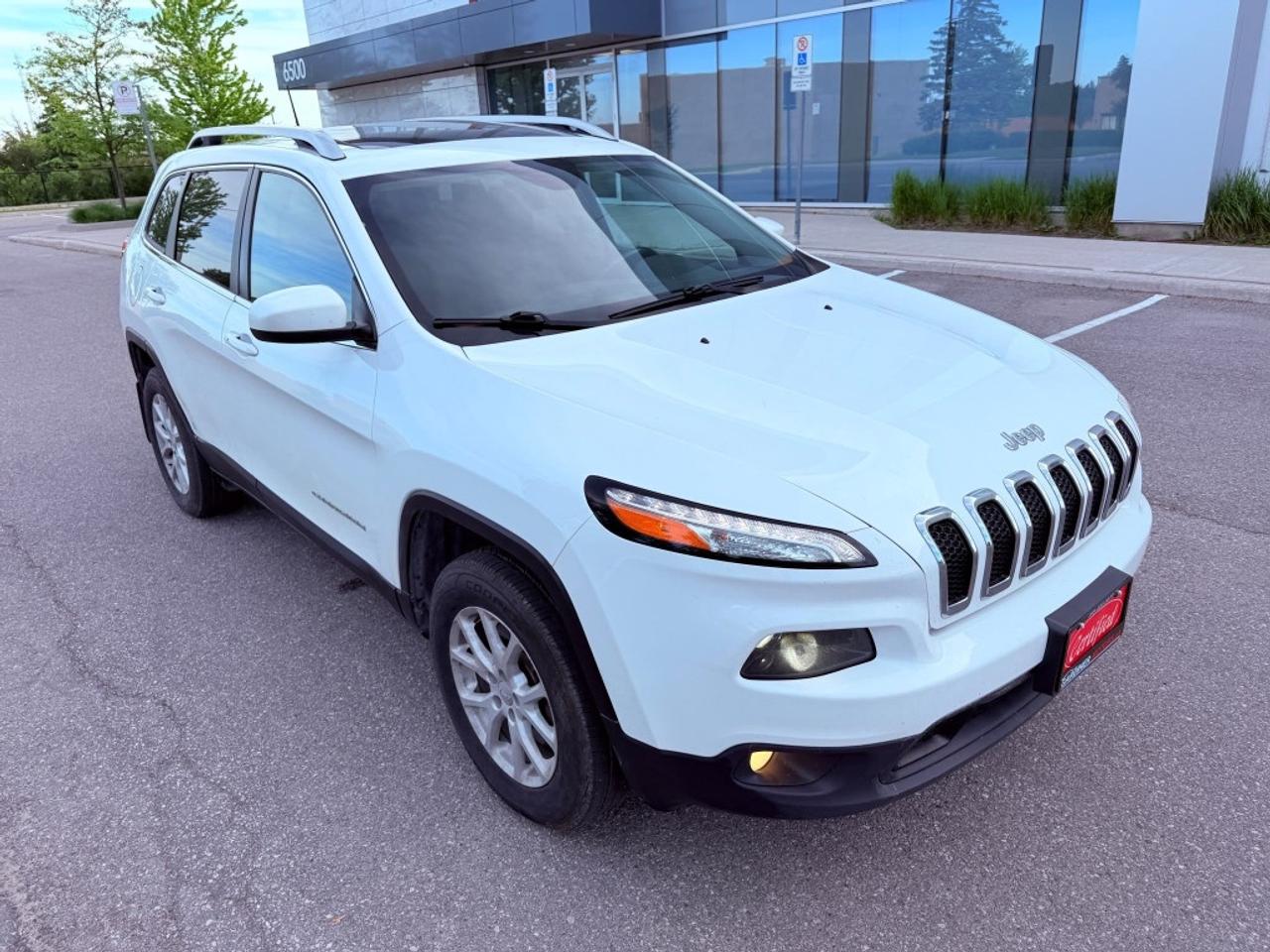 2017 Jeep Cherokee 4WD 4dr North Photo