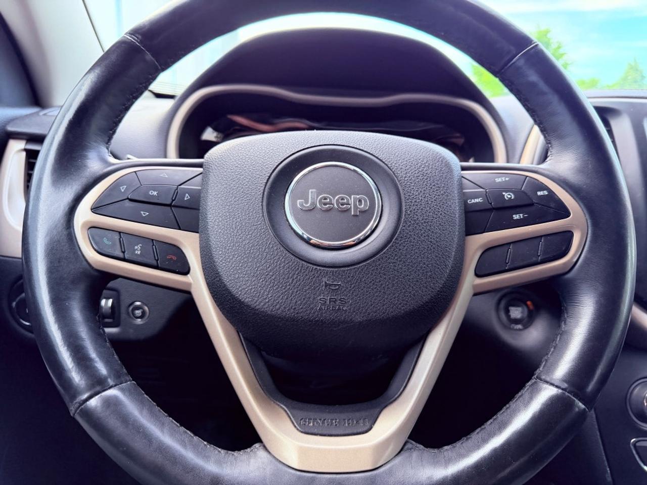 2017 Jeep Cherokee 4WD 4dr North Photo