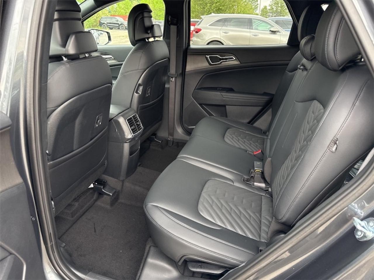 2026 Kia Sportage X-Line AWD   -  Heated Seats - $283 B/W Photo