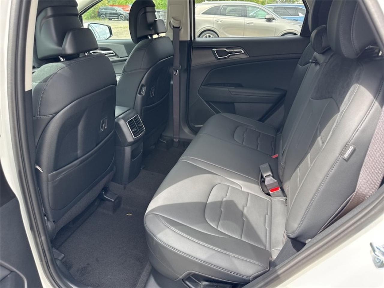 2026 Kia Sportage Hybrid EX Premium AWD   - Cooled Seats - $325 B/W Photo