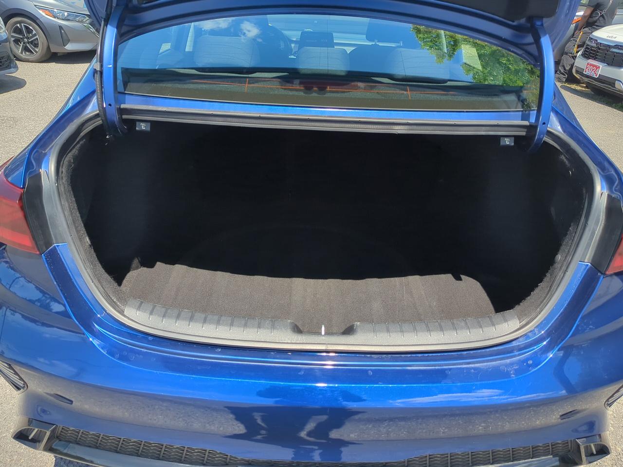 2024 Kia Forte EX+ Photo