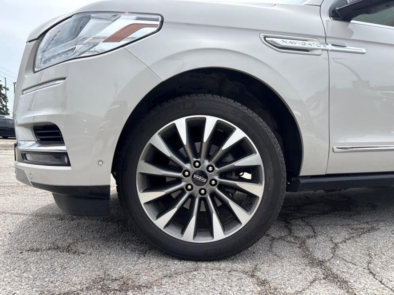 2021 Lincoln Navigator Reserve  MASSAGE SEATS|PWR BOARDS| Photo