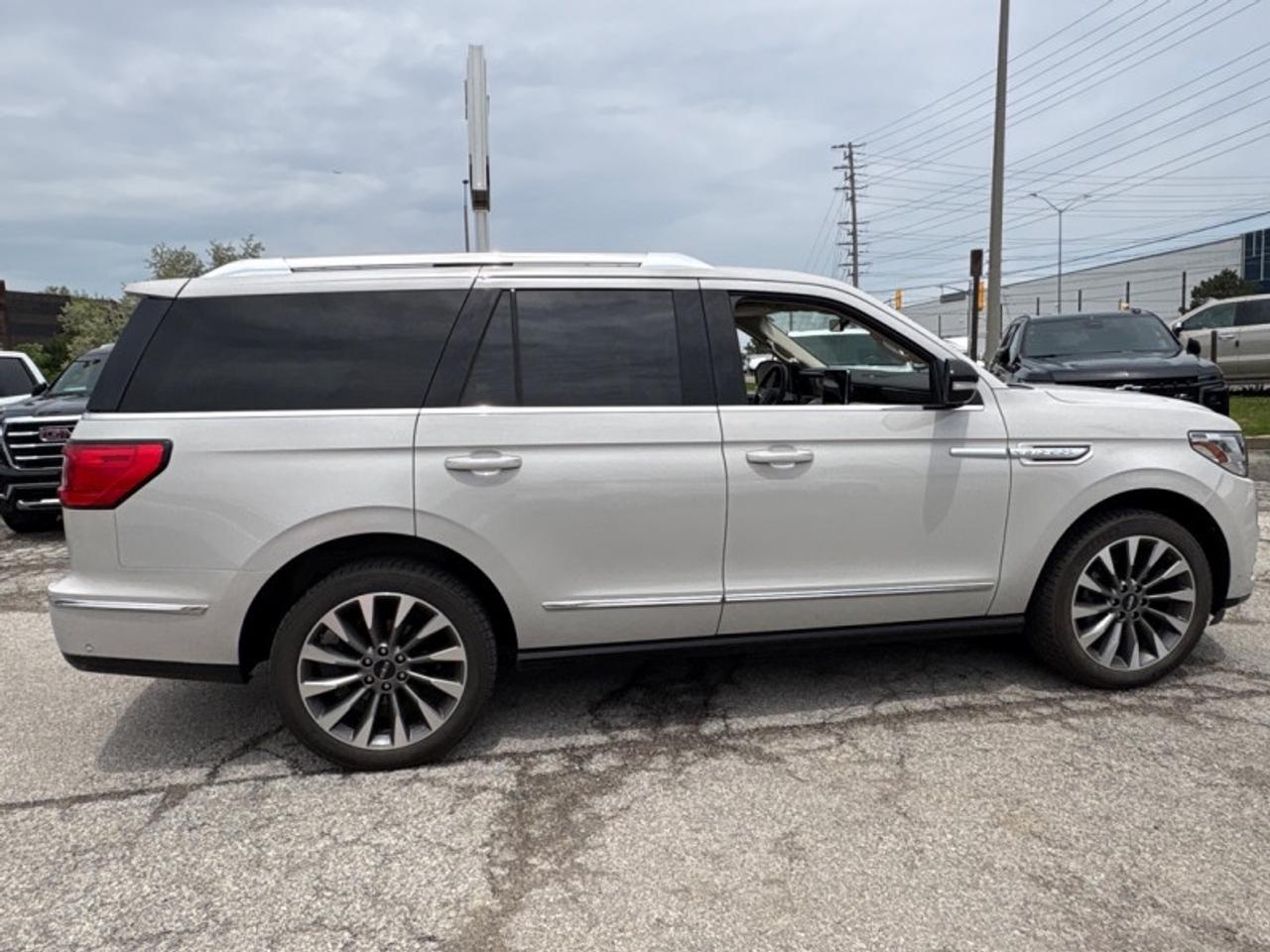 2021 Lincoln Navigator Reserve  MASSAGE SEATS|PWR BOARDS| Photo