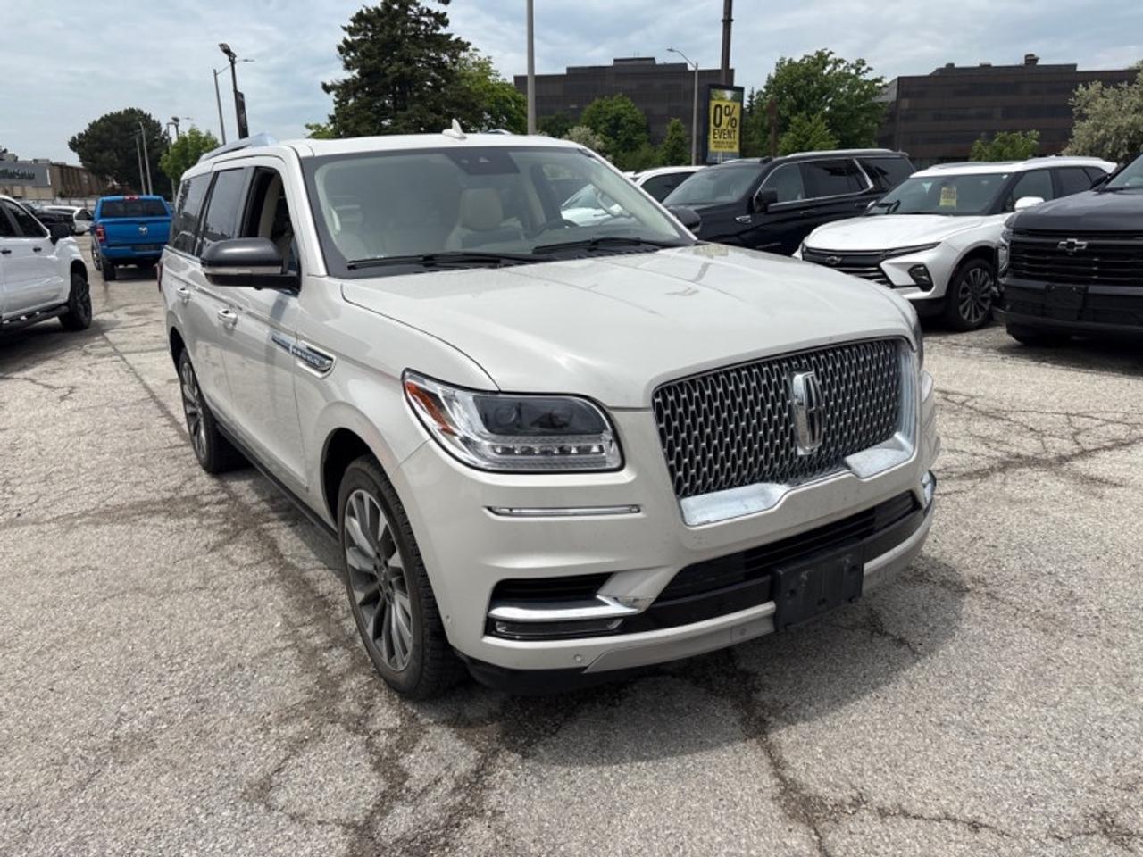 2021 Lincoln Navigator Reserve  MASSAGE SEATS|PWR BOARDS| Photo