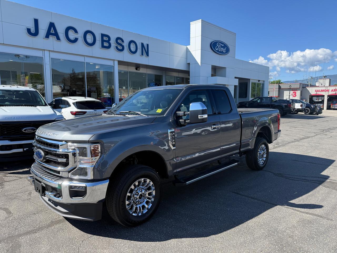 2022 Ford F-250 Super Duty SRW Lariat Photo0