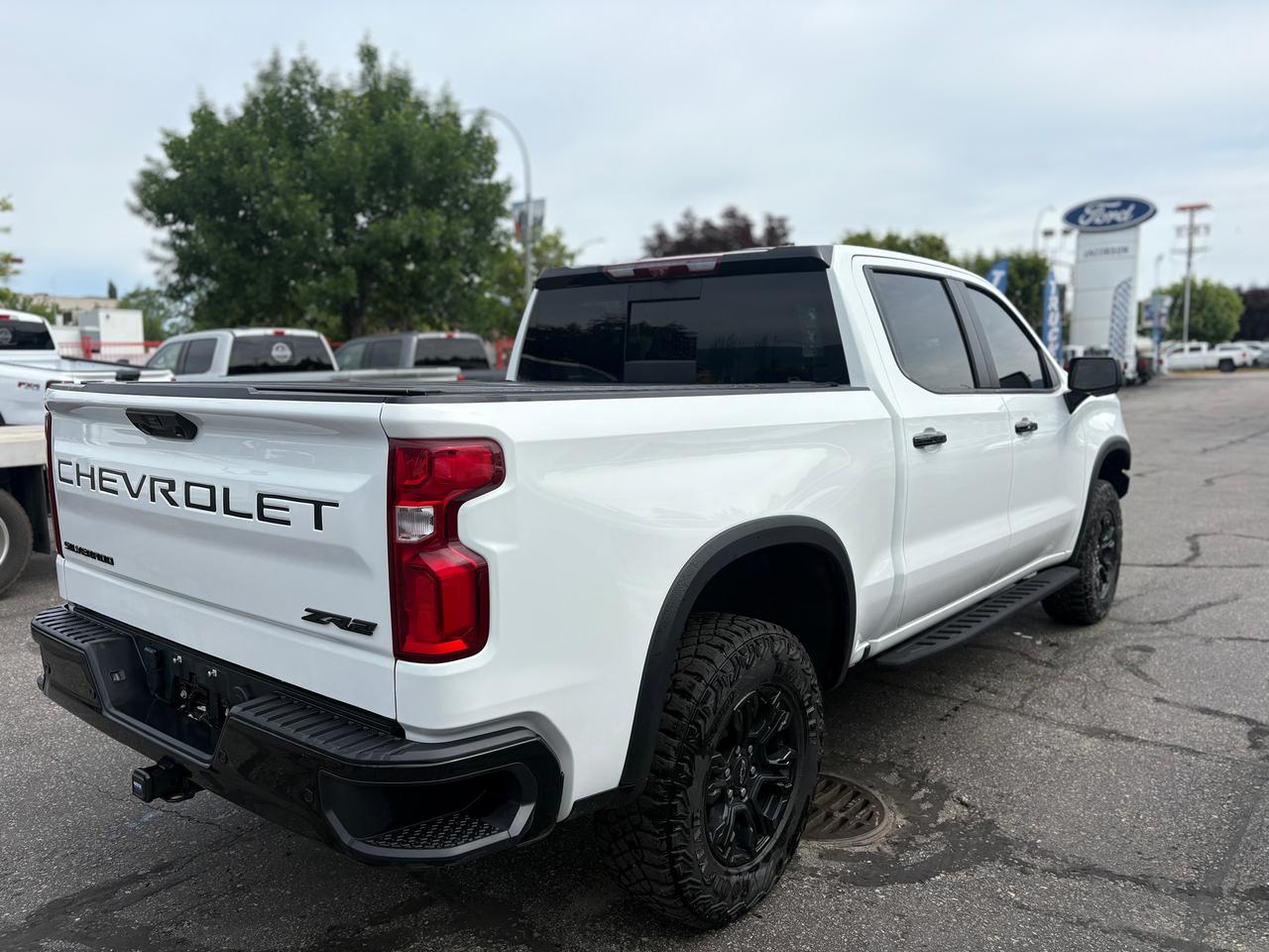 2023 Chevrolet Silverado 1500 ZR2 Photo4