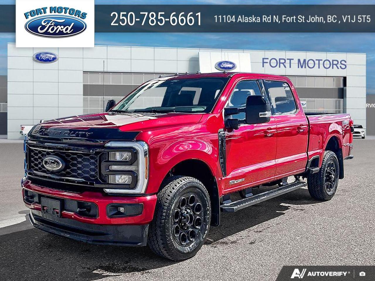 2026 Ford SUPER DUTY F-350 SRW Lariat Photo0
