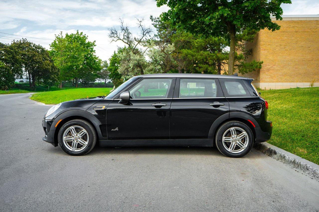 2019 MINI Cooper Clubman Cooper Photo