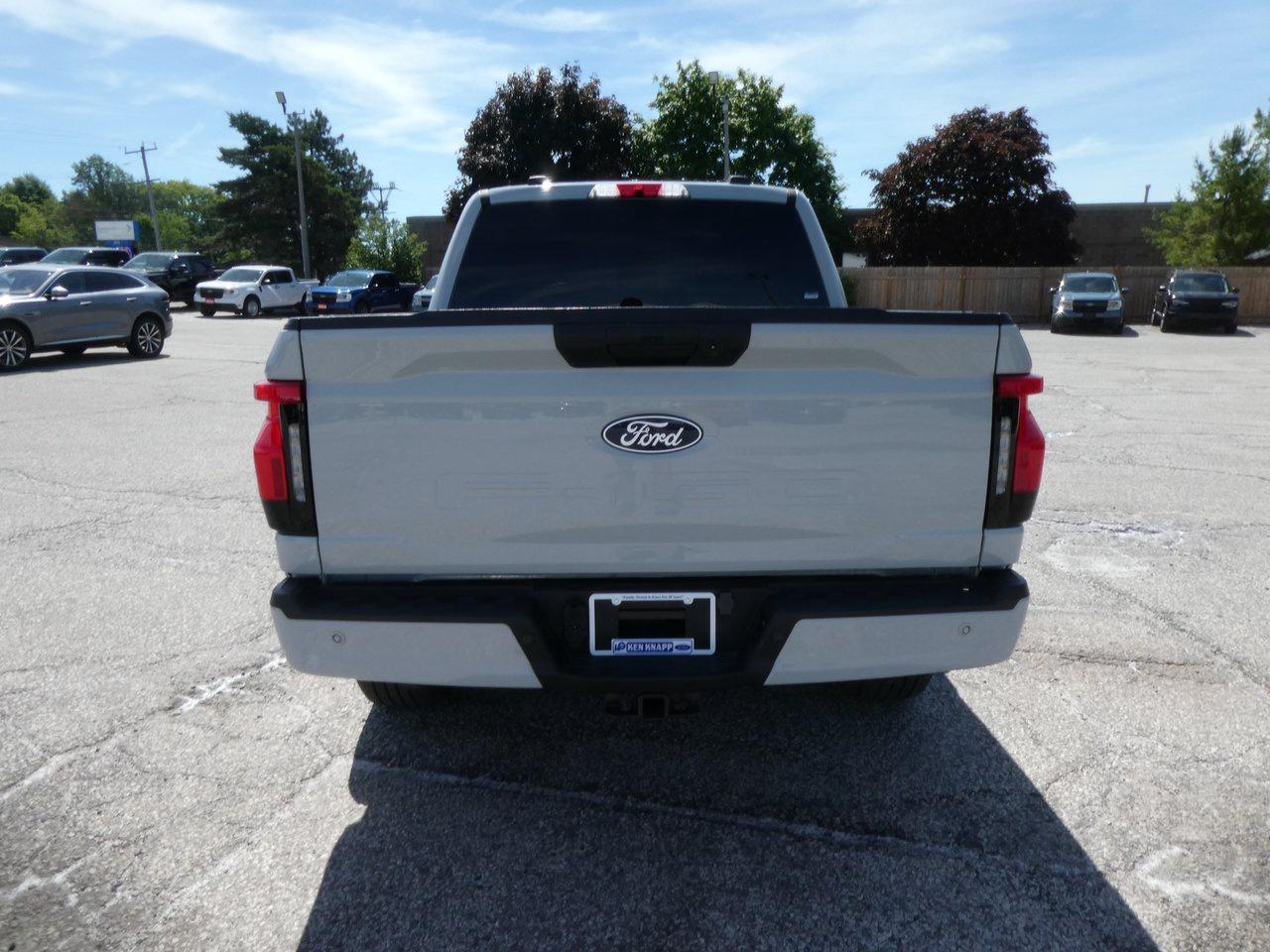 2024 Ford F-150 Lightning XLT | Heated Seats | Backup Cam | Nav | Photo3