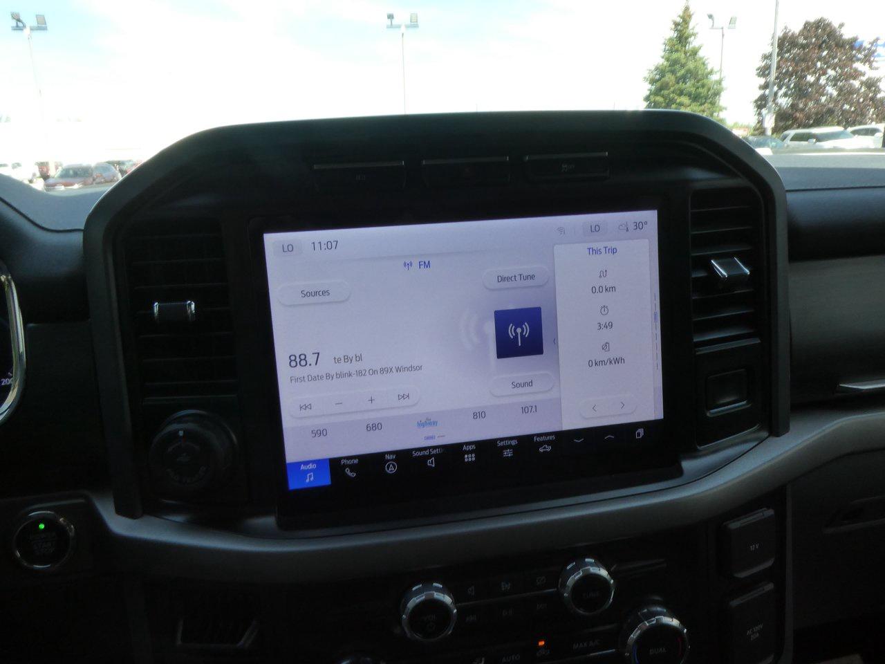 2024 Ford F-150 Lightning XLT | Heated Seats | Backup Cam | Nav | Photo