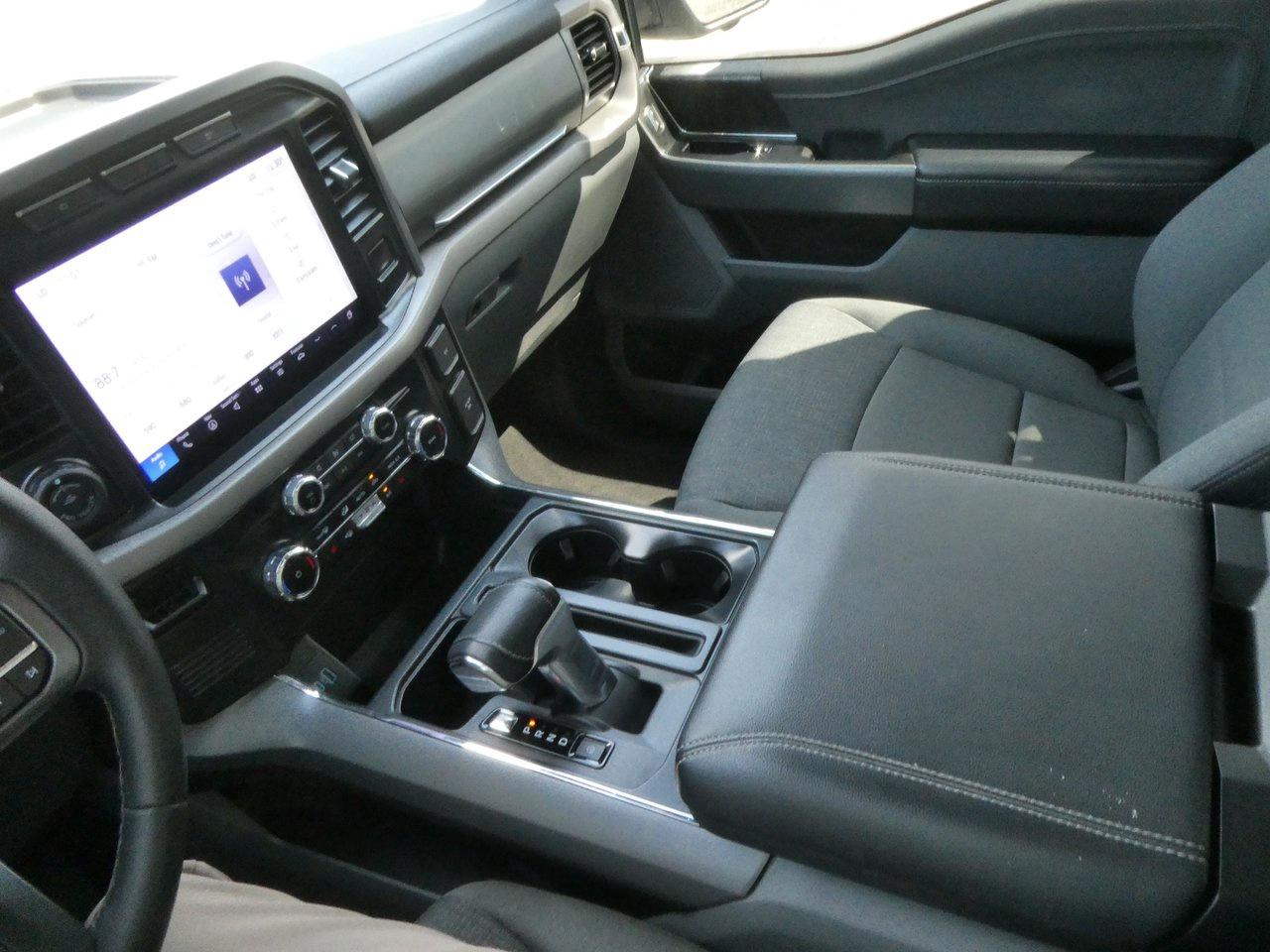 2024 Ford F-150 Lightning XLT | Heated Seats | Backup Cam | Nav | Photo