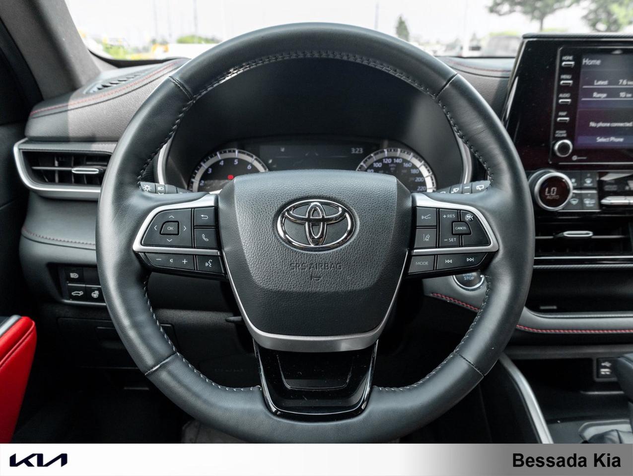 2022 Toyota Highlander XSE Photo