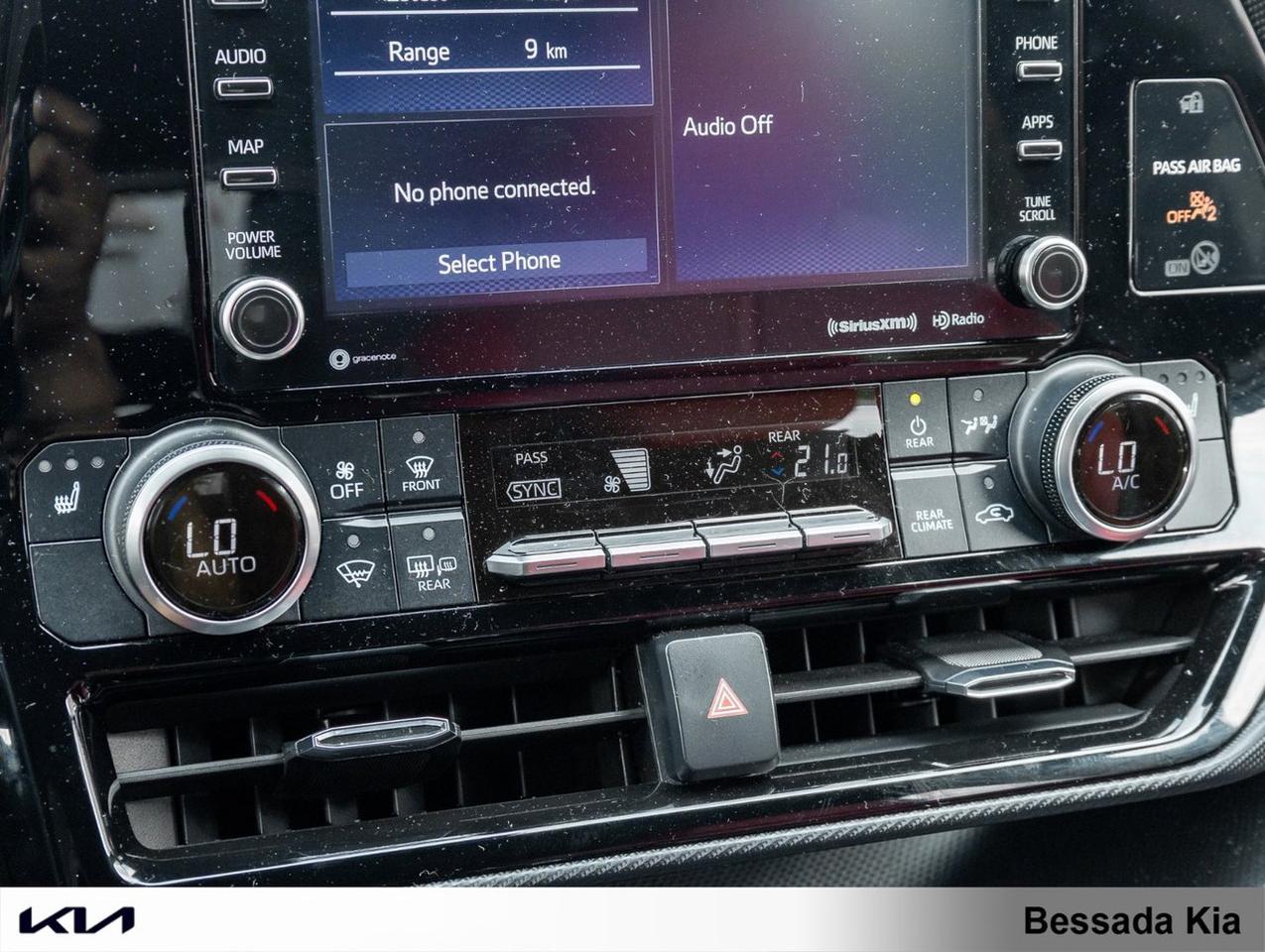 2022 Toyota Highlander XSE Photo