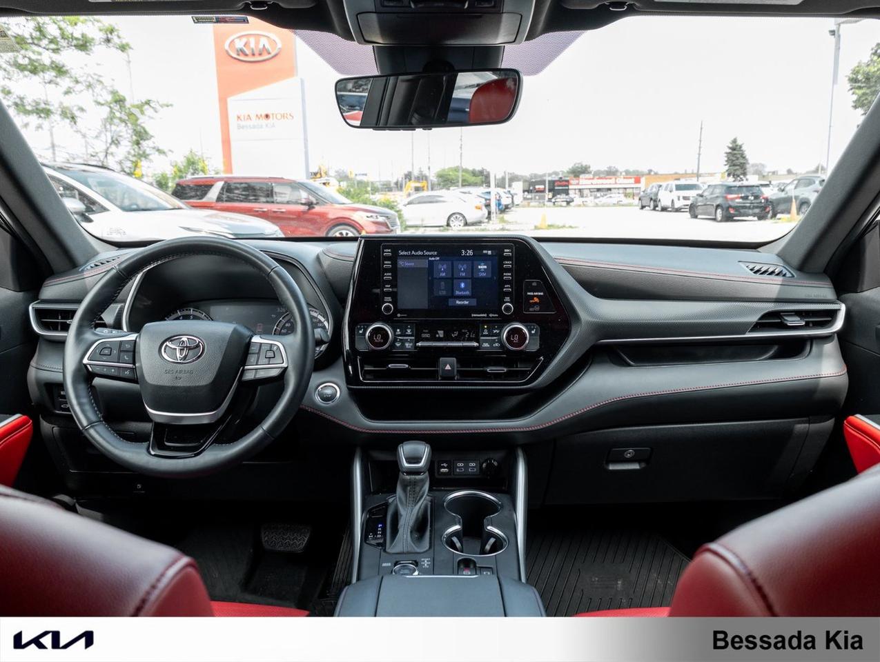 2022 Toyota Highlander XSE Photo