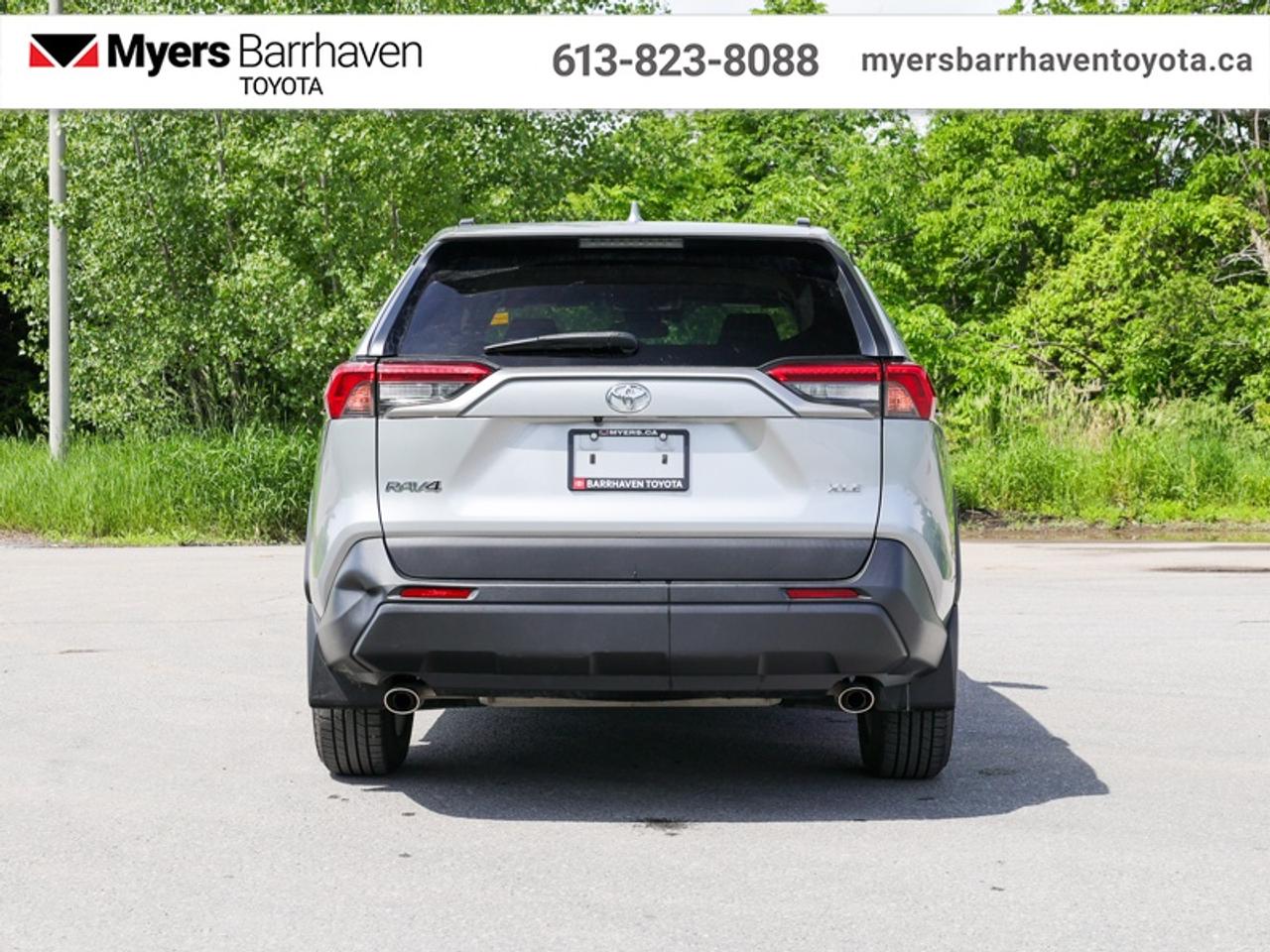 2019 Toyota RAV4 FWD XLE  - Sunroof -  Power Liftgate - $221 B/W Photo