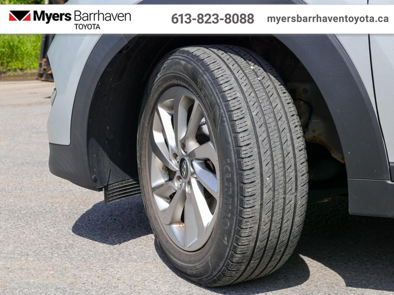 2018 Hyundai Tucson 2.0L AWD SE  - Sunroof -  Leather Seats - $193 B/W Photo