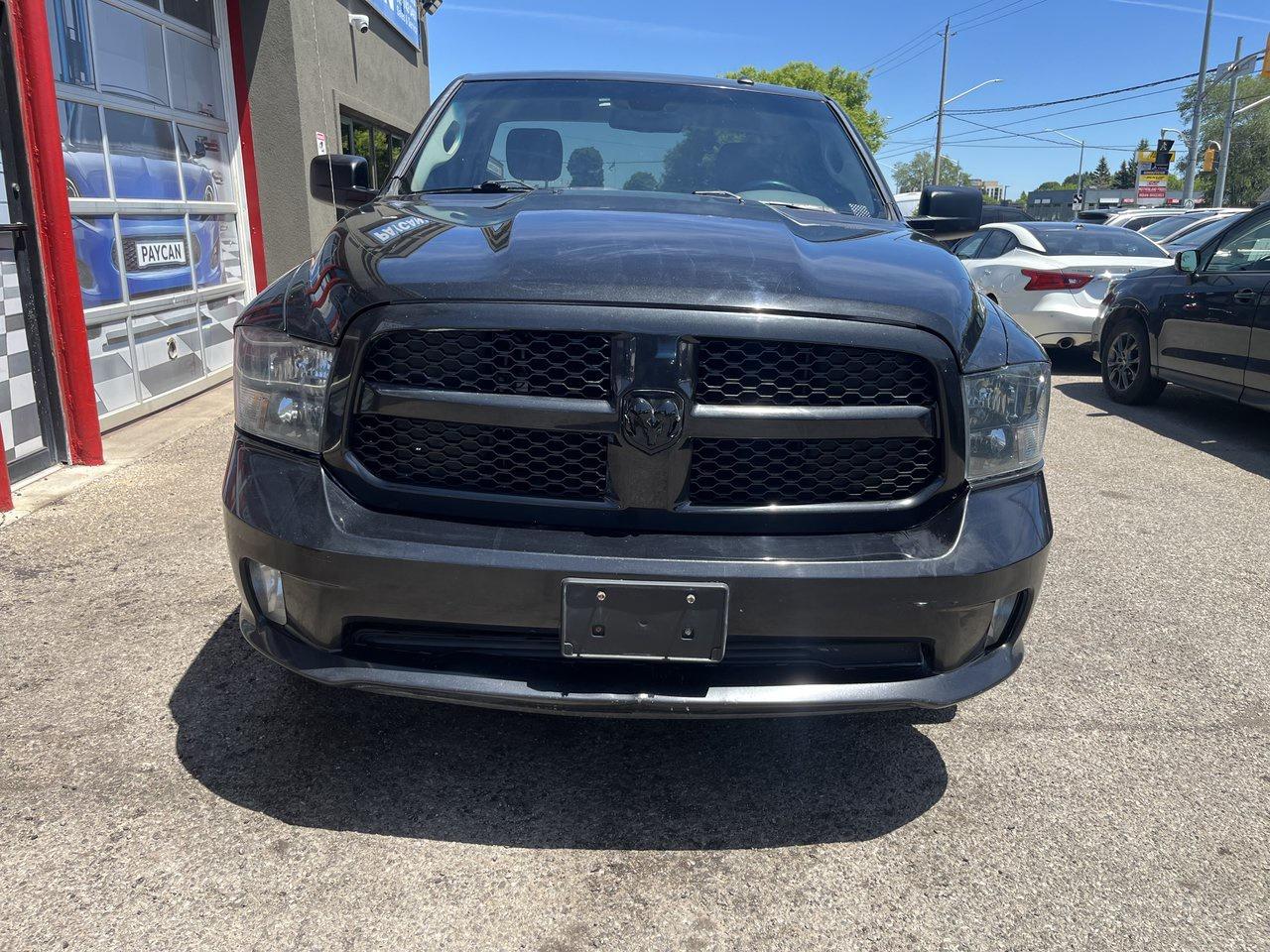 2016 RAM 1500 Express Photo