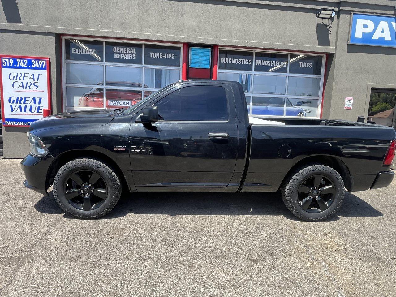2016 RAM 1500 Express Photo