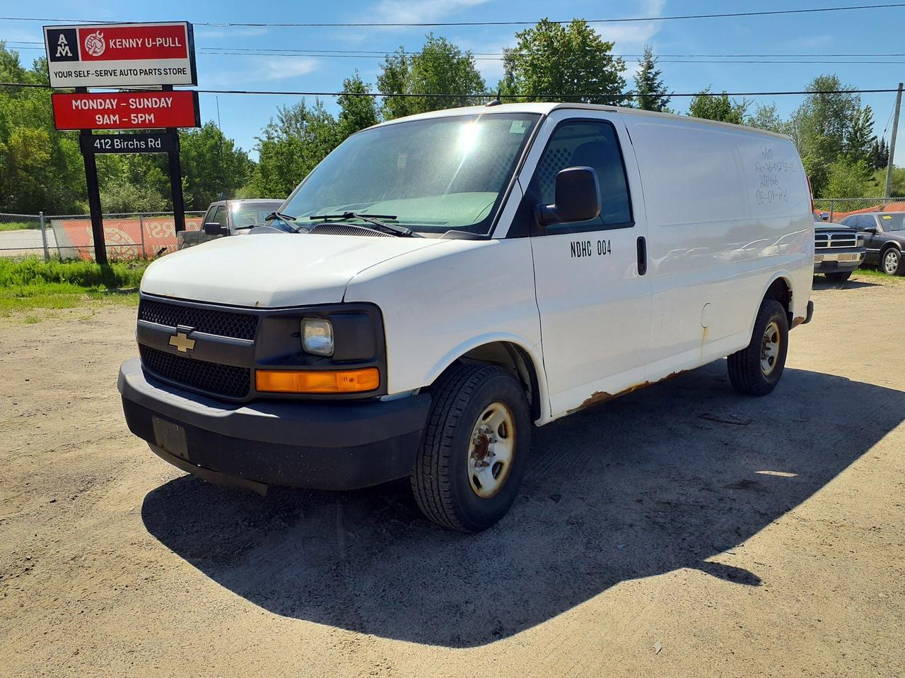 Used 2015 Chevrolet Express 2500 for sale in North Bay, ON