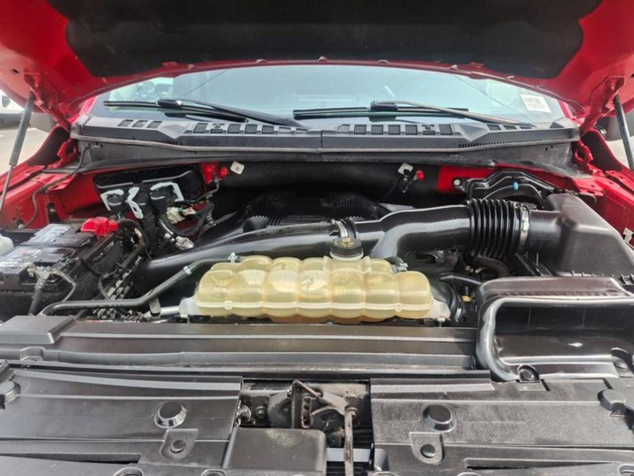 2020 Ford F-150 XLT Crew 4X4 | 3.5L EcoBoost | FX4 | XTR | 301A Pkg | Trailer Brake Control | Tow Pkg | and More ! Photo