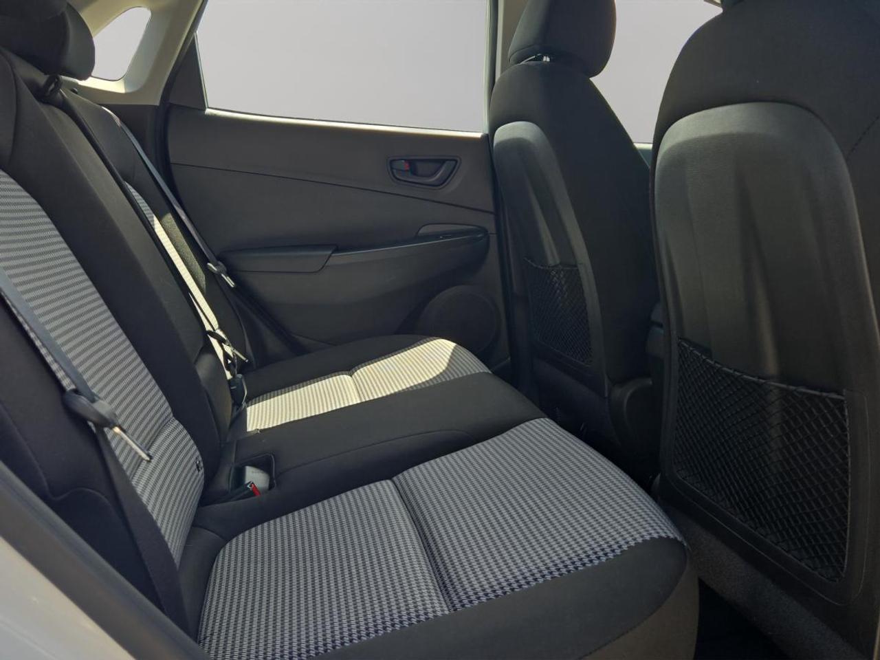 2021 Hyundai KONA Preferred Photo