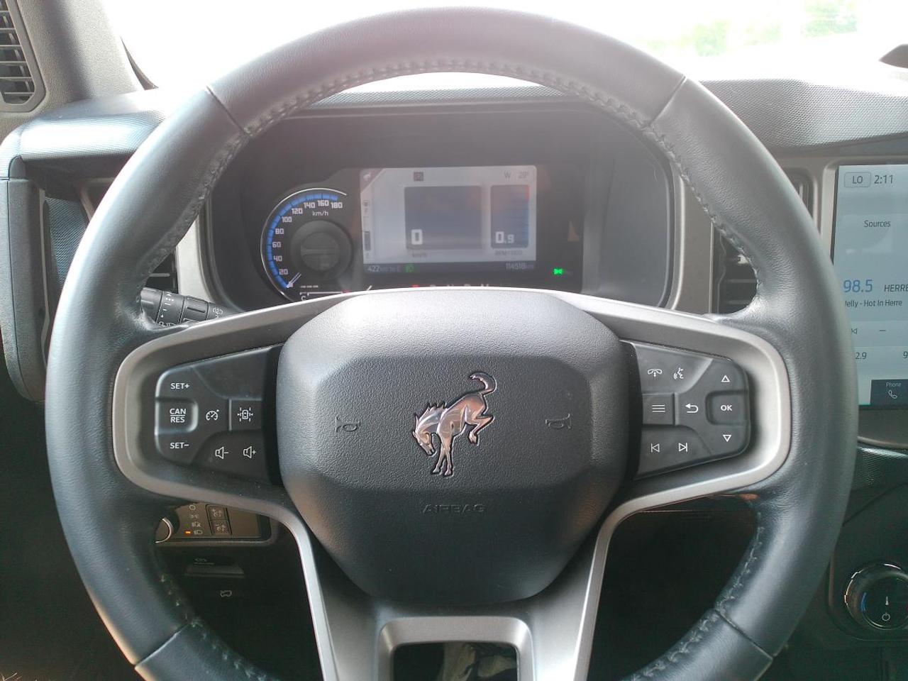 2022 Ford Bronco OUTER BANKS 4 DOOR 4X4 Photo