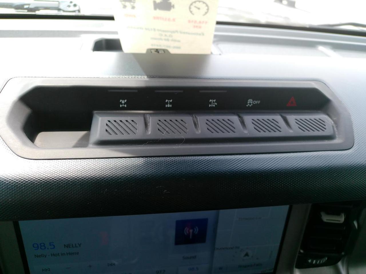 2022 Ford Bronco OUTER BANKS 4 DOOR 4X4 Photo