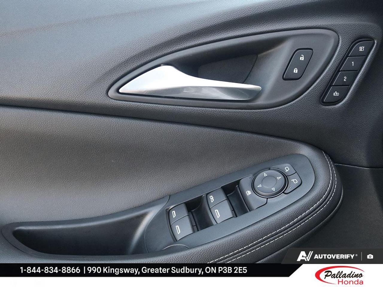 2025 Buick Encore GX Avenir Photo