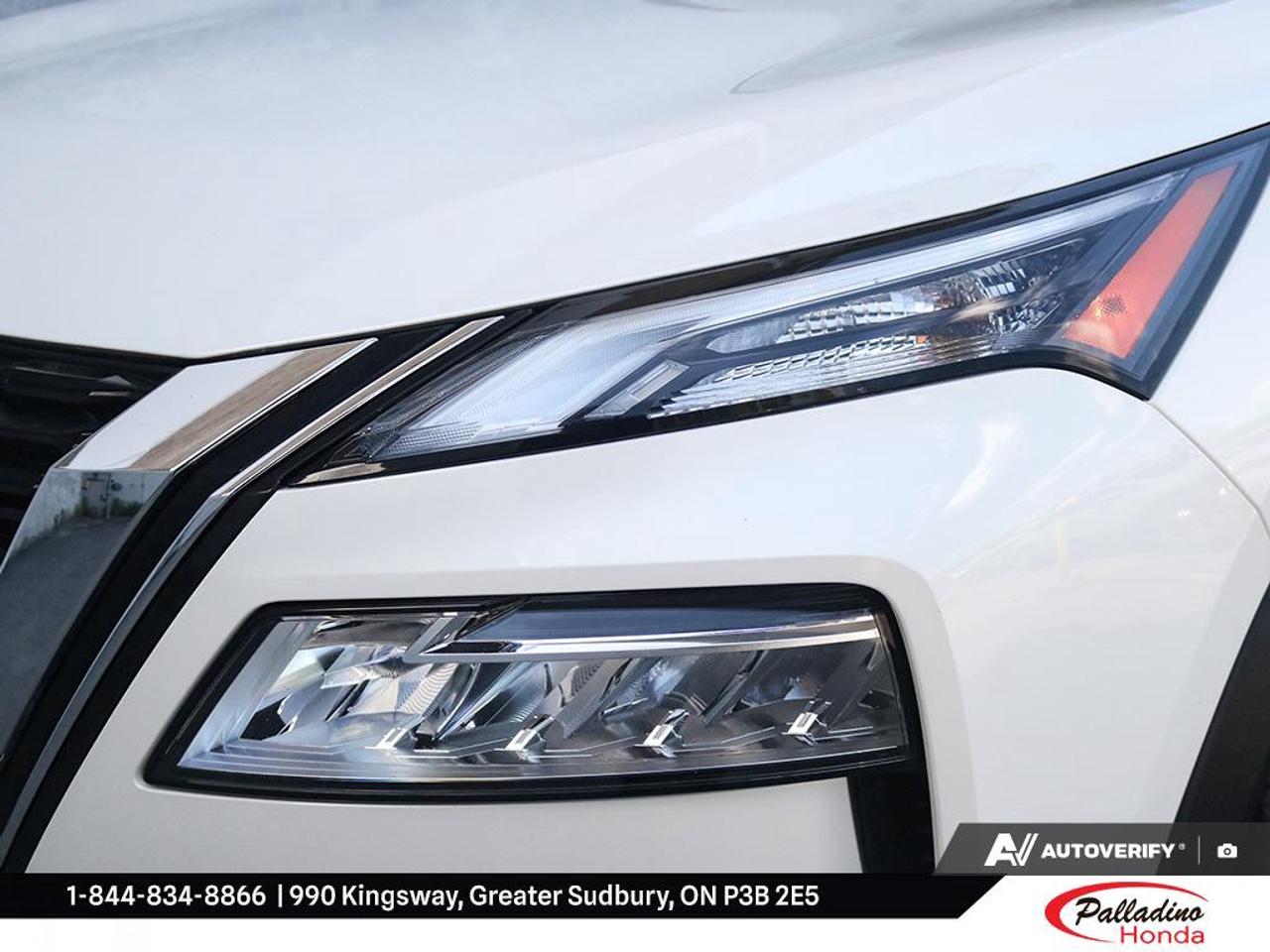 2023 Nissan Rogue SV MOONROOF Photo