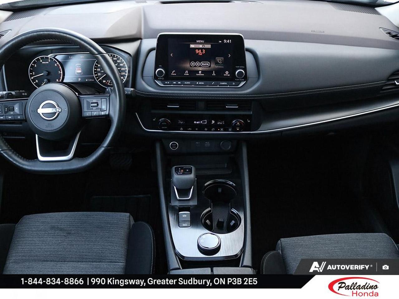 2023 Nissan Rogue SV MOONROOF Photo