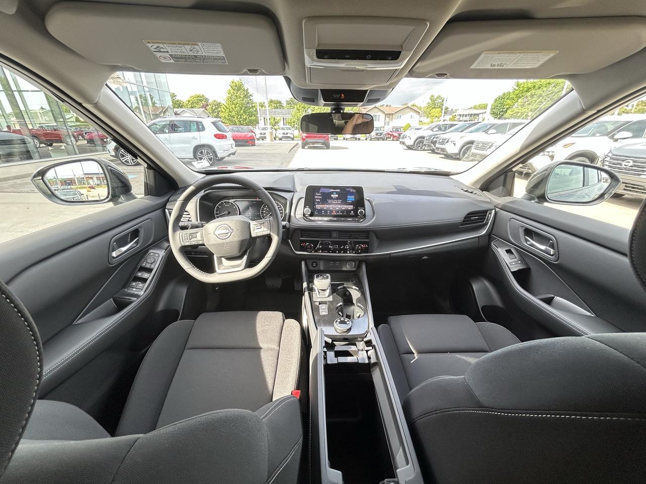 2026 Nissan Rogue S Photo